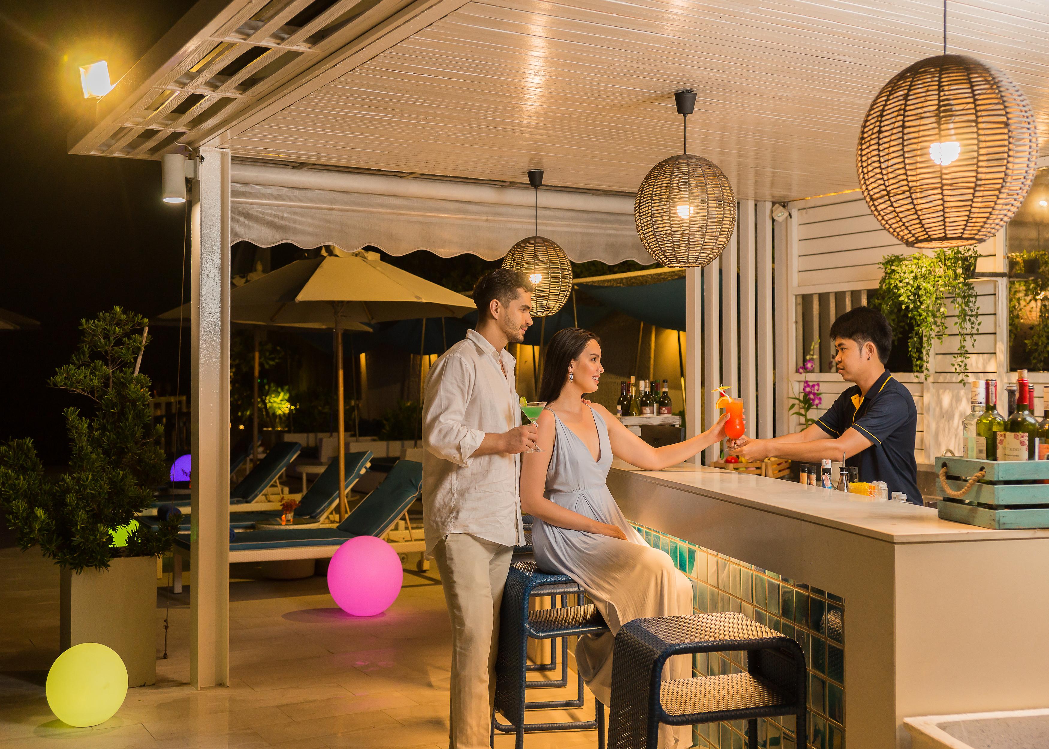The Rock Hua Hin Beachfront Spa Resort HHQ Exterior foto