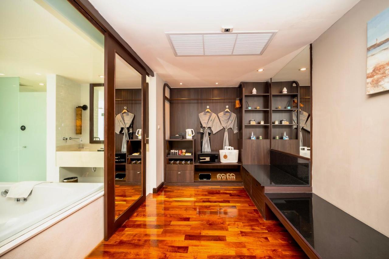 The Rock Hua Hin Beachfront Spa Resort HHQ Exterior foto