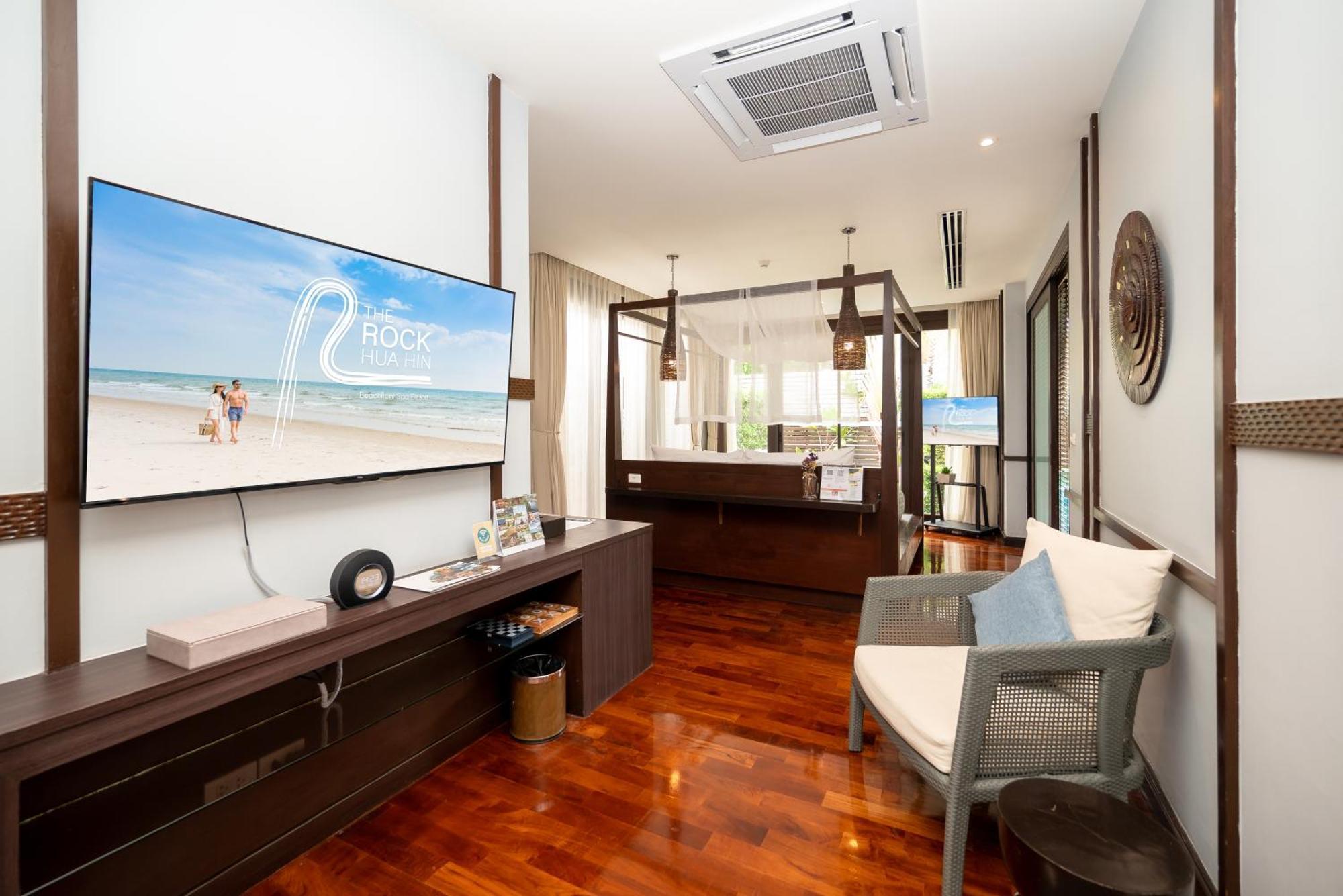 The Rock Hua Hin Beachfront Spa Resort HHQ Exterior foto