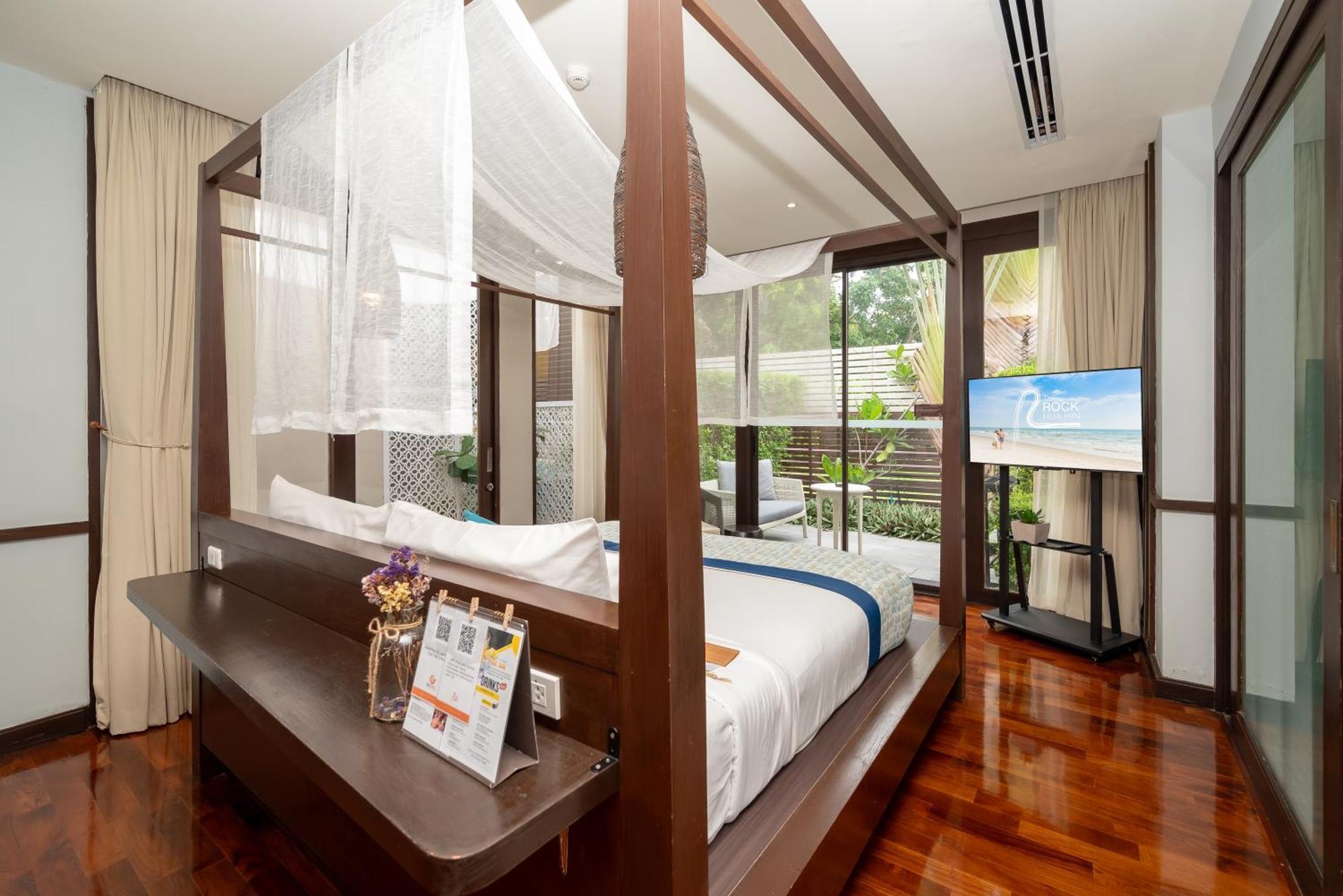 The Rock Hua Hin Beachfront Spa Resort HHQ Exterior foto