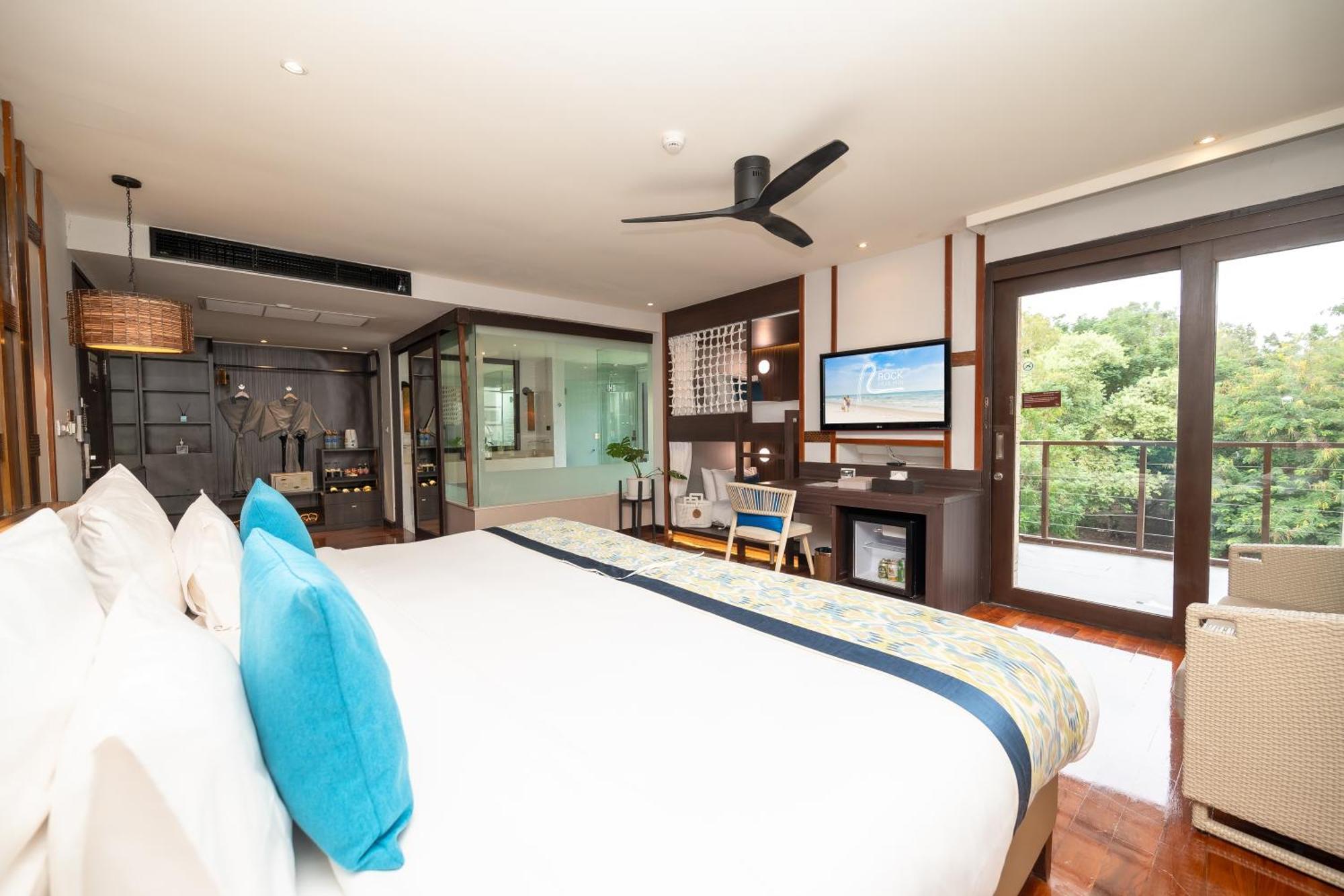 The Rock Hua Hin Beachfront Spa Resort HHQ Exterior foto